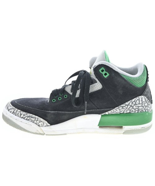 NIKE รองเท้าผ้าใบ