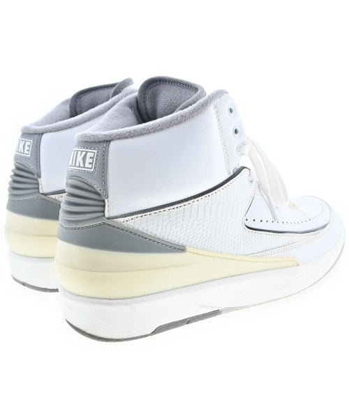 NIKE รองเท้าผ้าใบ