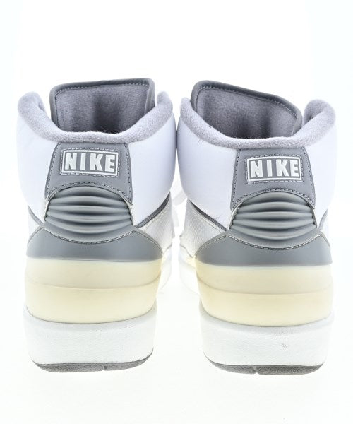 NIKE รองเท้าผ้าใบ