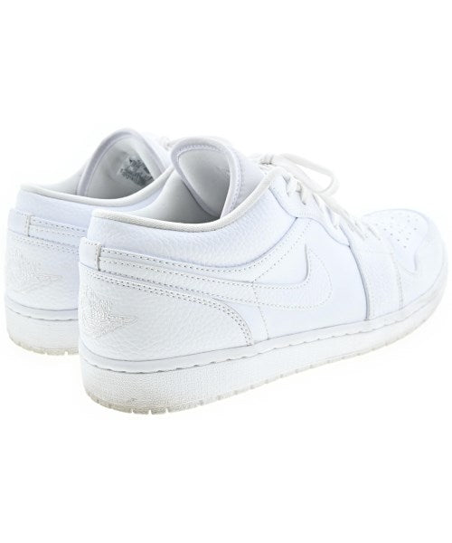 NIKE รองเท้าผ้าใบ