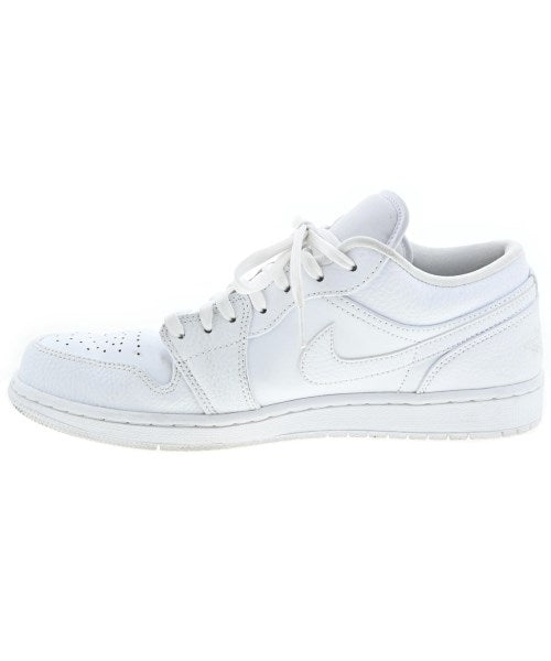 NIKE รองเท้าผ้าใบ