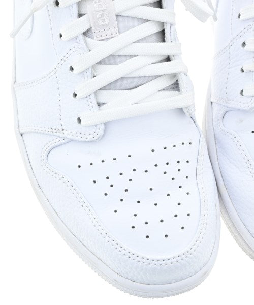 NIKE รองเท้าผ้าใบ
