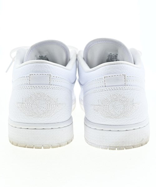 NIKE รองเท้าผ้าใบ