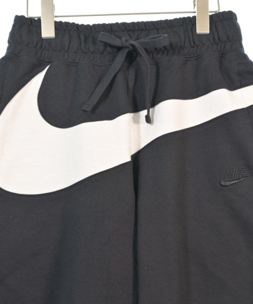 NIKE กางเกงขาสั้น