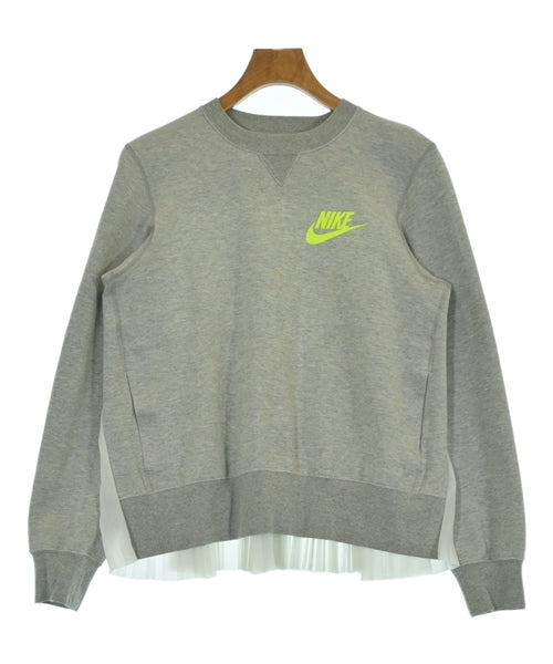 NIKE เสื้อสเวตเตอร์