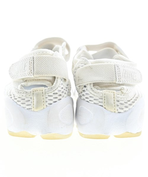 NIKE รองเท้าแตะ