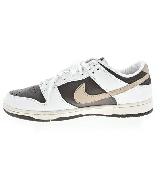 NIKE รองเท้าผ้าใบ