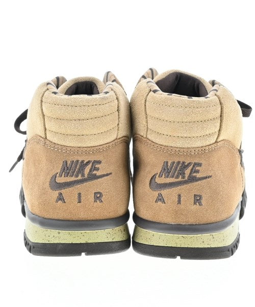 NIKE รองเท้าผ้าใบ