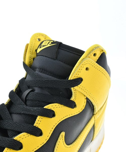NIKE รองเท้าผ้าใบ