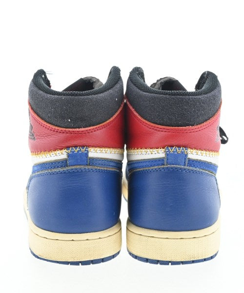 NIKE รองเท้าผ้าใบ