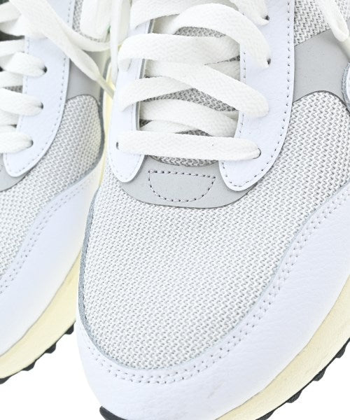 NIKE รองเท้าผ้าใบ