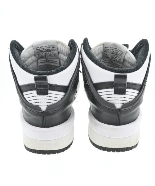 NIKE รองเท้าผ้าใบ