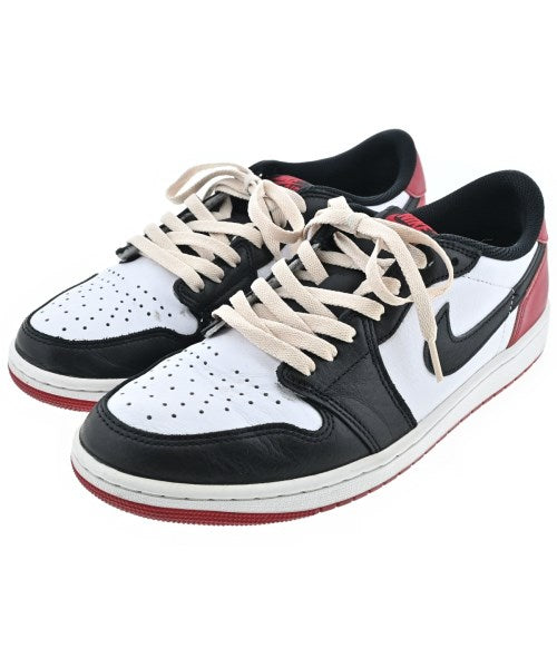 NIKE รองเท้าผ้าใบ