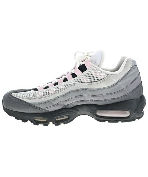 NIKE รองเท้าผ้าใบ