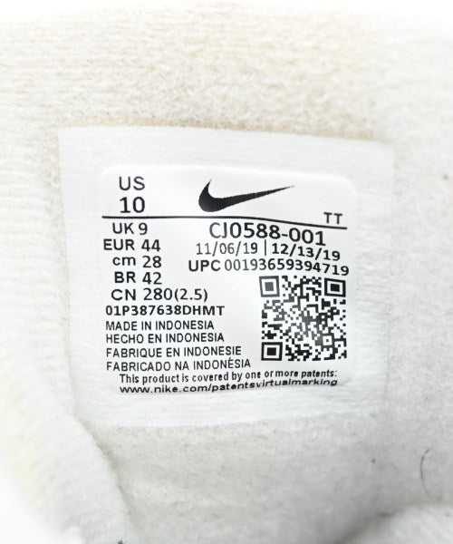 NIKE รองเท้าผ้าใบ