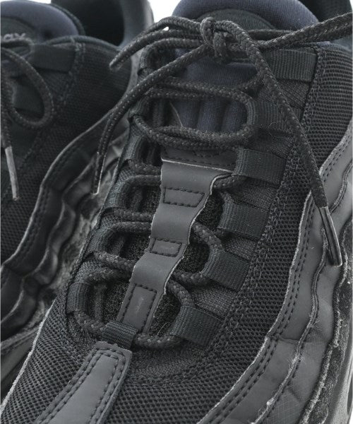NIKE รองเท้าผ้าใบ