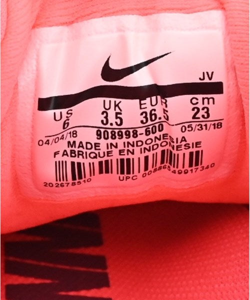 NIKE รองเท้าผ้าใบ