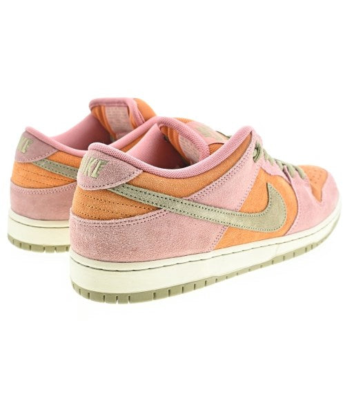 NIKE รองเท้าผ้าใบ