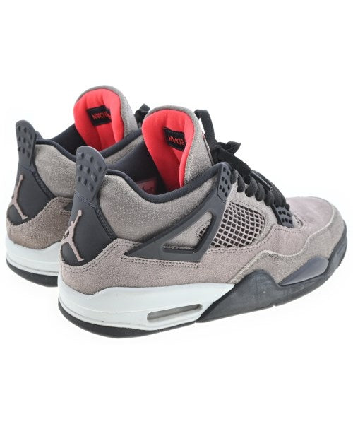 NIKE รองเท้าผ้าใบ
