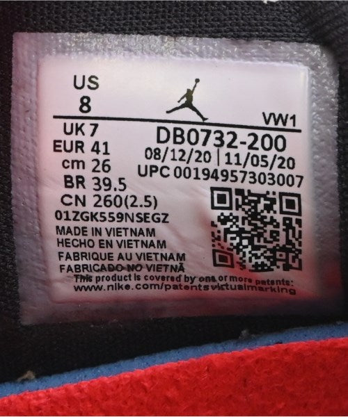 NIKE รองเท้าผ้าใบ