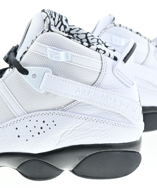 NIKE รองเท้าผ้าใบ