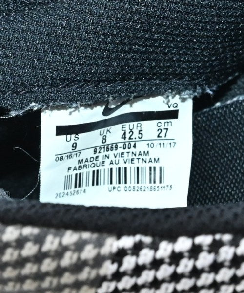 NIKE รองเท้าผ้าใบ