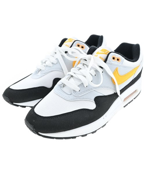 NIKE รองเท้าผ้าใบ