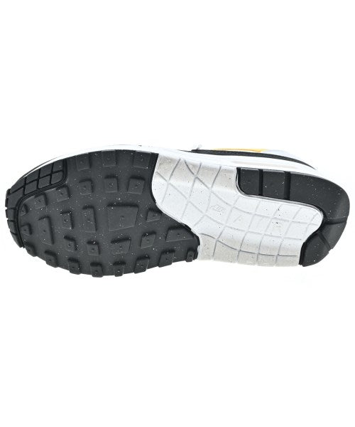 NIKE รองเท้าผ้าใบ