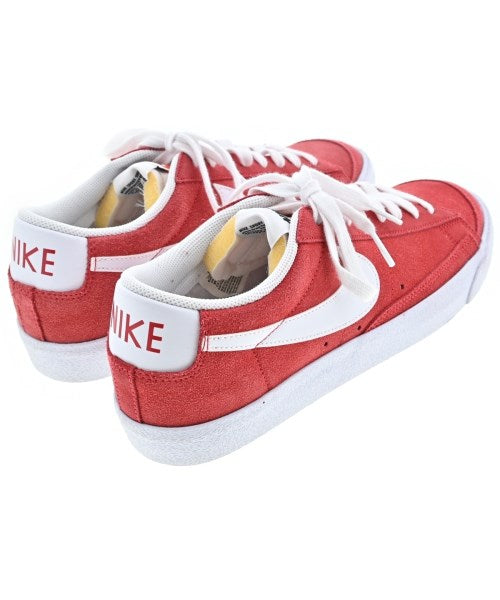 NIKE รองเท้าผ้าใบ