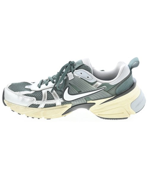 NIKE รองเท้าผ้าใบ
