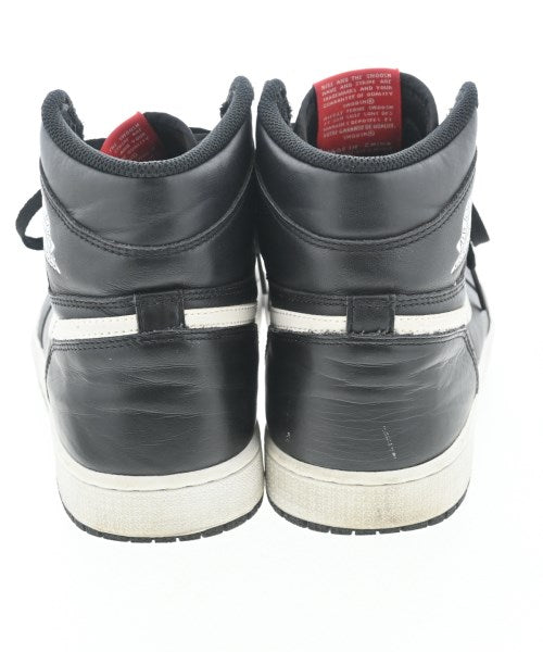 NIKE รองเท้าผ้าใบ
