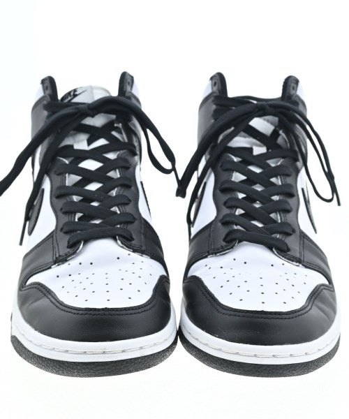NIKE รองเท้าผ้าใบ