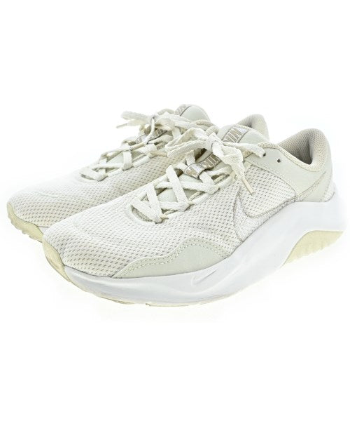 NIKE รองเท้าผ้าใบ