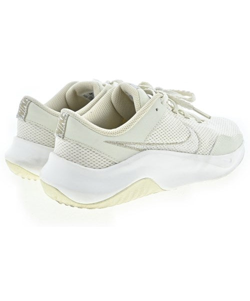 NIKE รองเท้าผ้าใบ