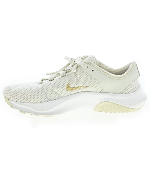 NIKE รองเท้าผ้าใบ