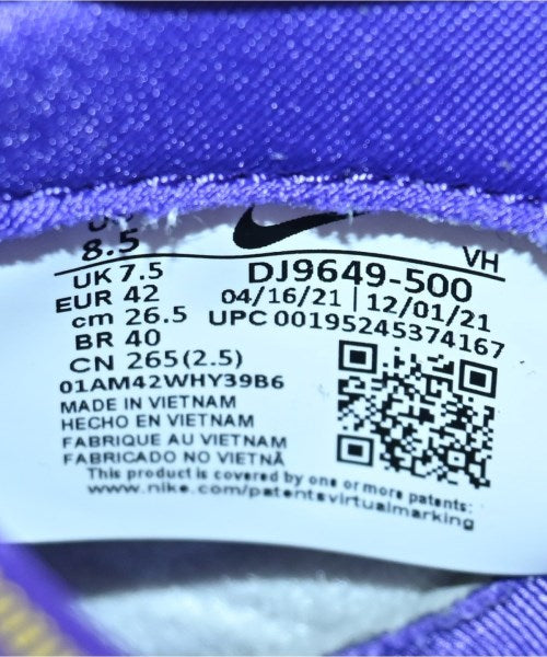 NIKE รองเท้าผ้าใบ