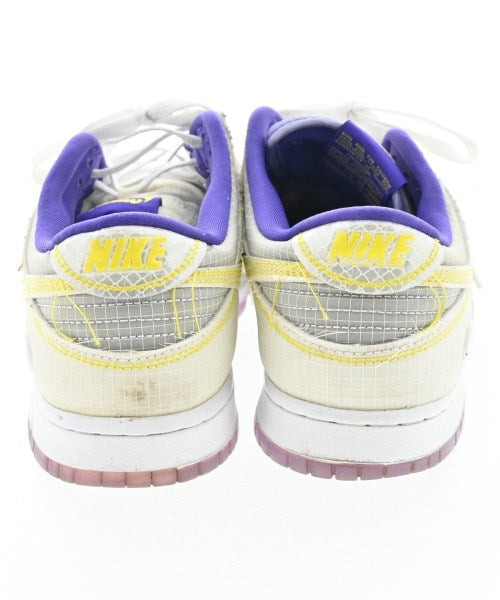 NIKE รองเท้าผ้าใบ