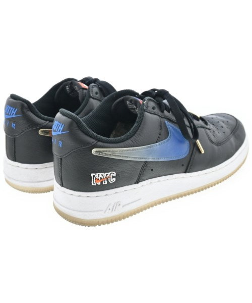 NIKE รองเท้าผ้าใบ