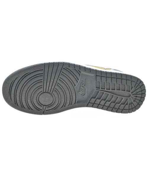NIKE รองเท้าผ้าใบ