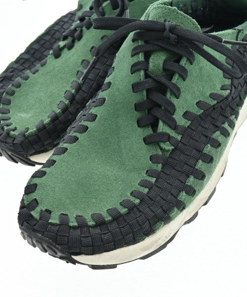 NIKE รองเท้าผ้าใบ