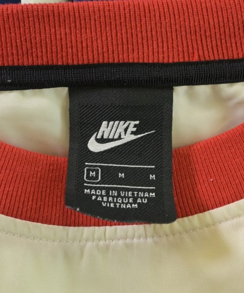 NIKE เสื้อสเวตเตอร์