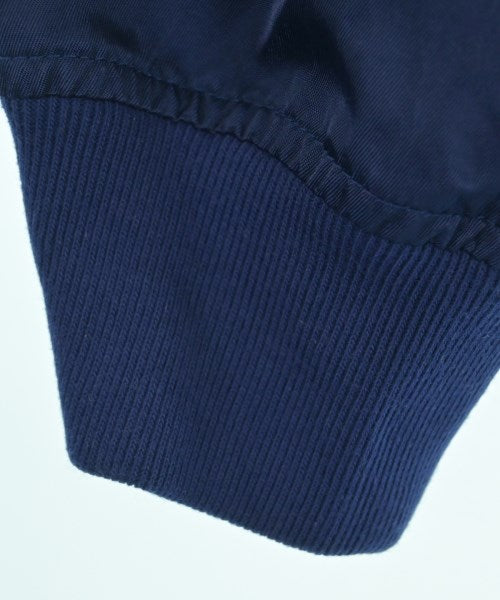 NIKE เสื้อสเวตเตอร์