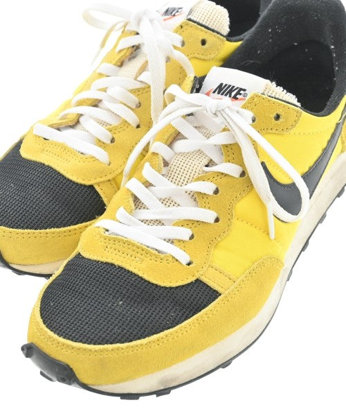 NIKE รองเท้าผ้าใบ