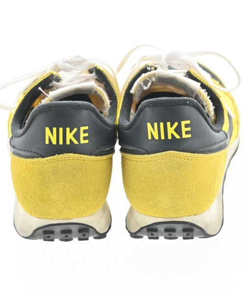 NIKE รองเท้าผ้าใบ