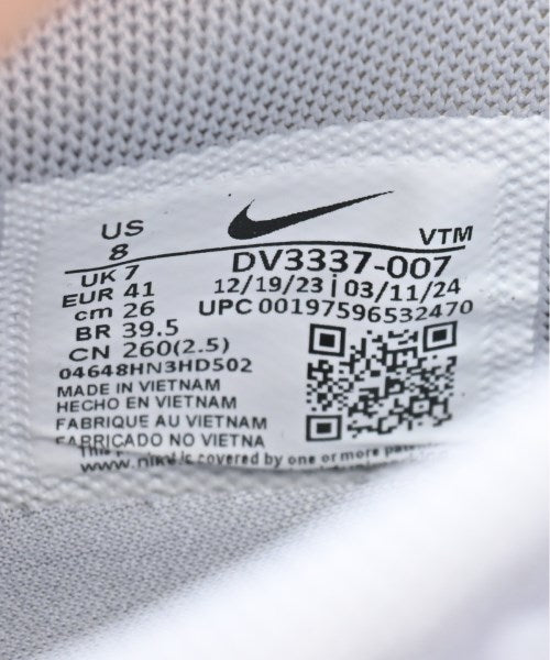 NIKE รองเท้าผ้าใบ