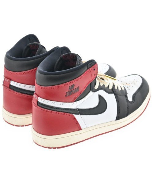 NIKE รองเท้าผ้าใบ