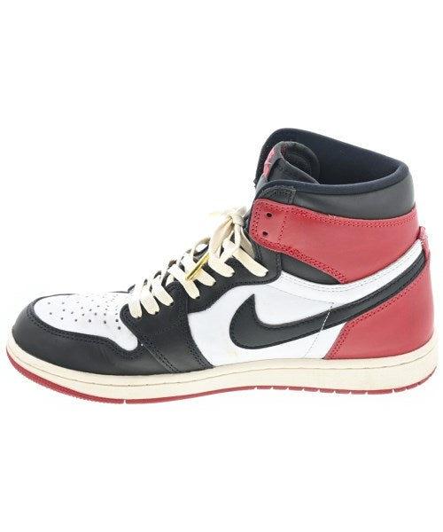 NIKE รองเท้าผ้าใบ