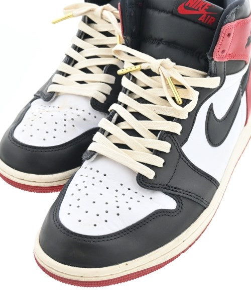 NIKE รองเท้าผ้าใบ