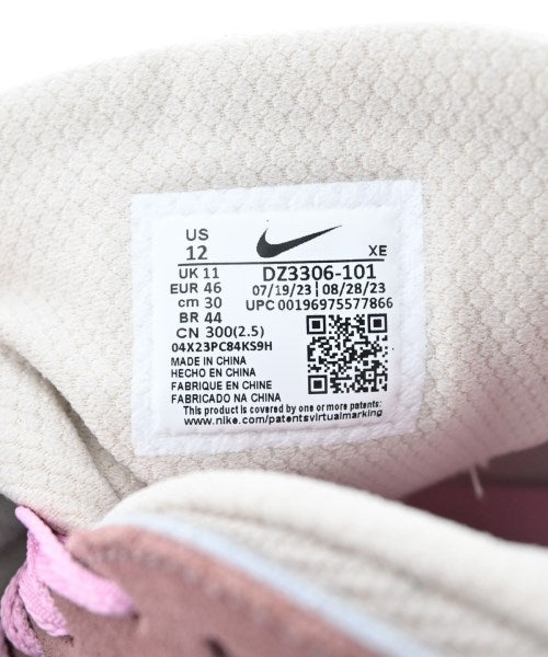 NIKE รองเท้าผ้าใบ