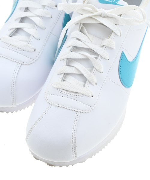 NIKE รองเท้าผ้าใบ